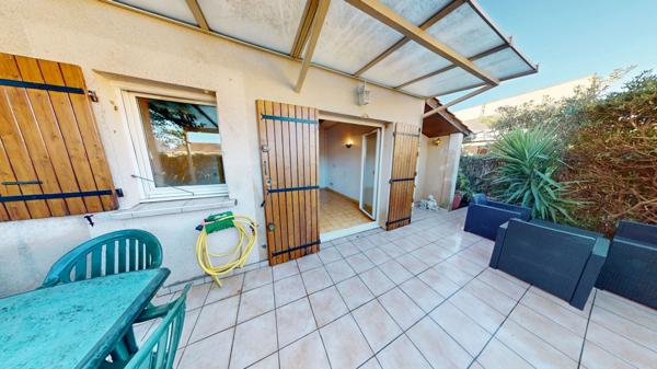 Vic-la-Gardiole (34110) MAISON AVEC JARDIN DE 60m²