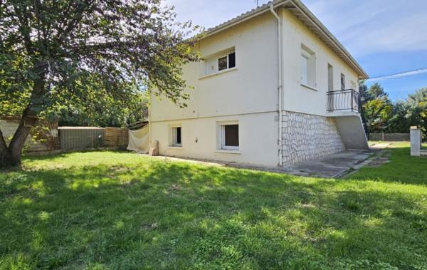 Vente Maison Avec jardin à rafraîchir Aiguillon   