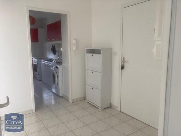 Appartement à louer 3 pièces 63.9m²