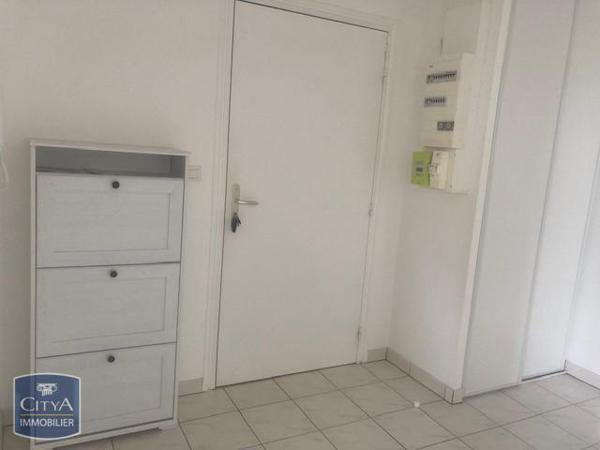 Appartement à louer 3 pièces 63.9m²