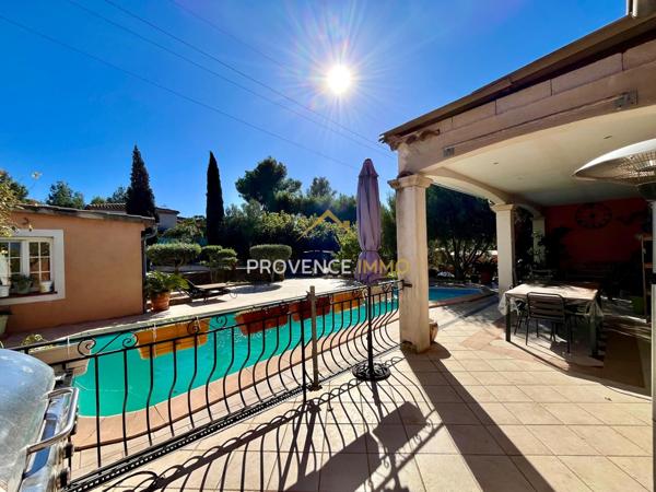 Salon-de-Provence (13300) Villa 138m² - 4 chambres - Piscine - Garage - Studio indépendant