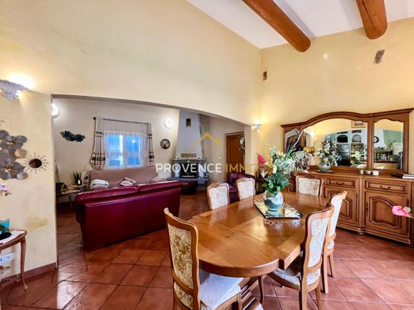 Salon-de-Provence (13300) Villa 138m² - 4 chambres - Piscine - Garage - Studio indépendant