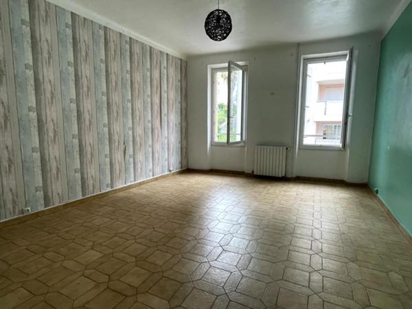 Maison de ville à rénover avec vue mer  - La Seyne-sur-Mer