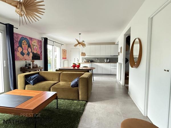 Maison contemporaine a vendre, SAINT DENIS EN VAL, 4 chambres , beau jardin