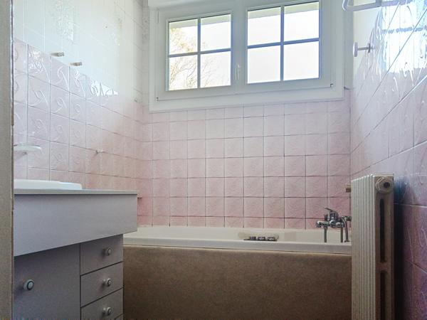 Maison de 87 m² sur terrain de 1728m² à Venansault