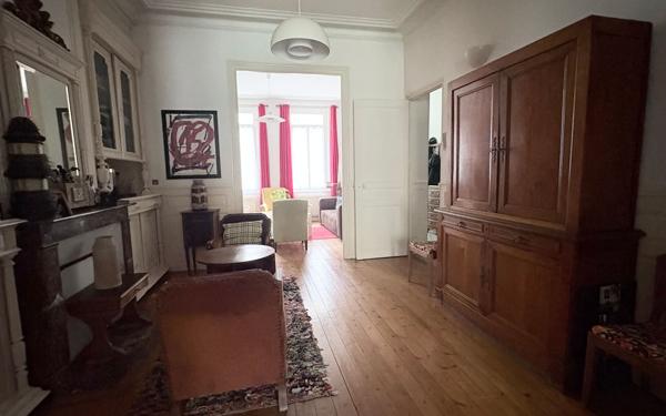 Maison à vendre    8 pièces • 157 m2 Amiens