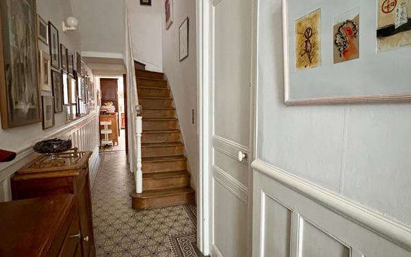 Maison à vendre    8 pièces • 157 m2 Amiens