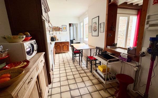 Maison à vendre    8 pièces • 157 m2 Amiens