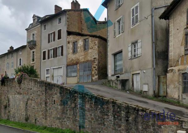 GARAGE DE 75M²