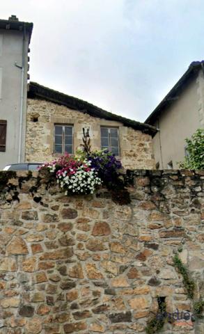 GARAGE DE 75M²