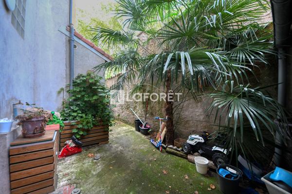 Achat maison près de LISLE SUR TARN - 6 pièce(s) - 200 m² - 312 000 €