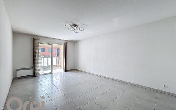 Appartement à vendre    3 pièces • 72,70 m2 Roquebrune-sur-Argens