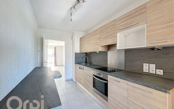 Appartement à vendre    3 pièces • 72,70 m2 Roquebrune-sur-Argens