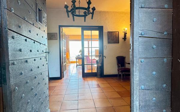 Maison à vendre    6 pièces • 286 m2 Idron