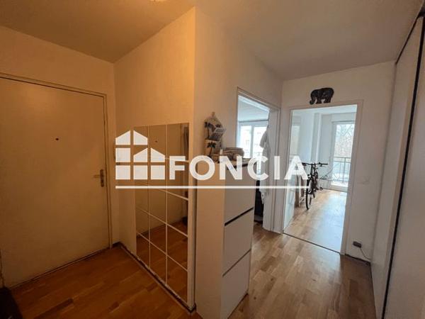 Location Appartement 4 pièces 76.51 m² - 6 RUE DE L'ECOLE Evry 91000