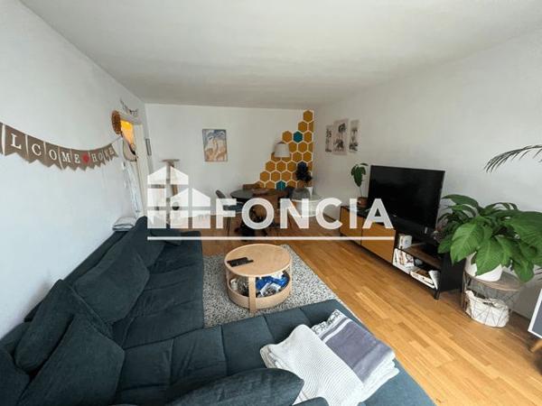 Location Appartement 4 pièces 76.51 m² - 6 RUE DE L'ECOLE Evry 91000