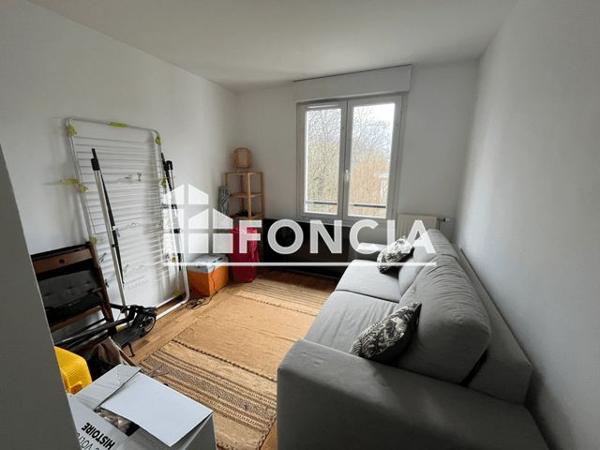 Location Appartement 4 pièces 76.51 m² - 6 RUE DE L'ECOLE Evry 91000