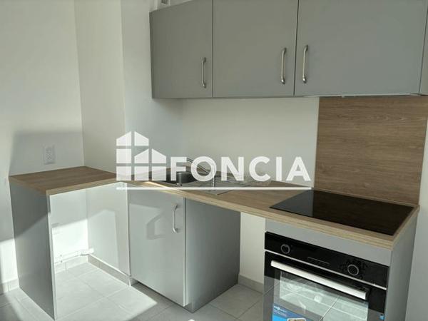 Location Appartement 2 pièces 44.05 m² - 29 BIS / 29 TER AVENUE DU GENERAL DE GAULLE Avon 77210