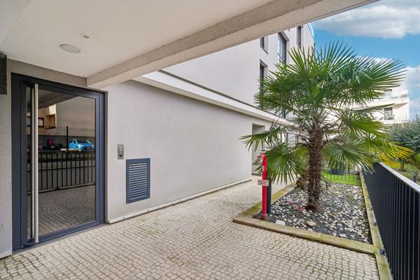 A VENDRE - STUDIO 28m² - ROMAINVILLE PROCHE METRO