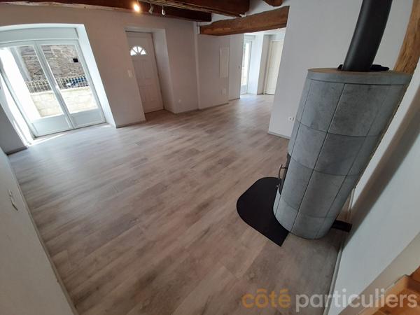 Location Maison107 m² - 5 Pièces - CALMONT (12450)