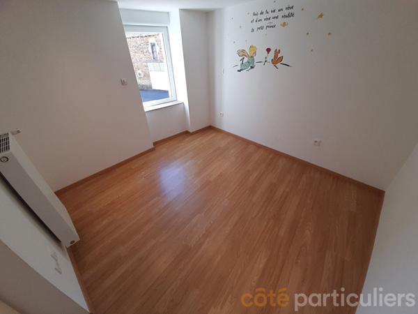 Location Maison107 m² - 5 Pièces - CALMONT (12450)