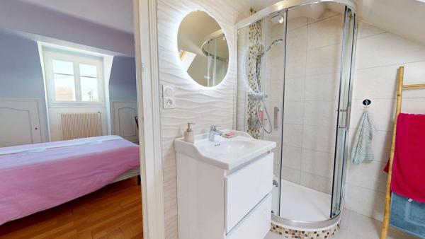 Ensemble de deux Maisons Saint Denis sur Loire 7 pièce(s) 179 m2
