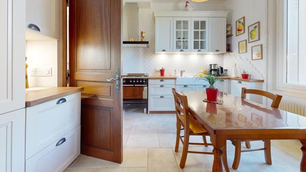 Ensemble de deux Maisons Saint Denis sur Loire 7 pièce(s) 179 m2