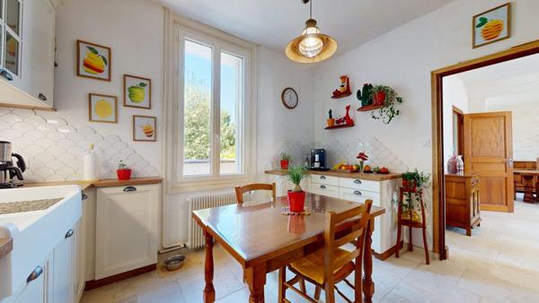 Ensemble de deux Maisons Saint Denis sur Loire 7 pièce(s) 179 m2