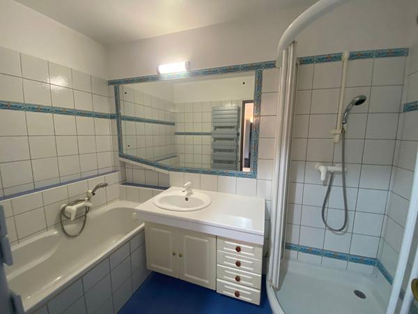 Appartement Bonneville 5 pièce(s) 94.03 m2