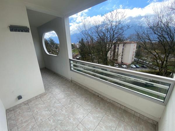 Appartement Bonneville 5 pièce(s) 94.03 m2