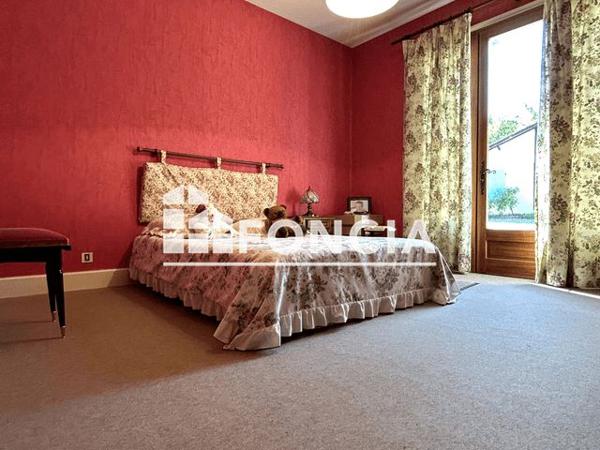 À vendre Maison 6 pièces 160.9 m² - Sainte-livrade-sur-lot 47110