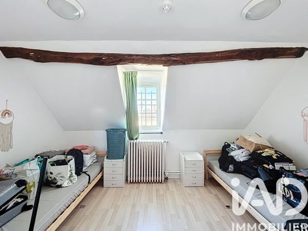 Maison à vendre 10 pièces 244 m² Bézu-Saint-Éloi