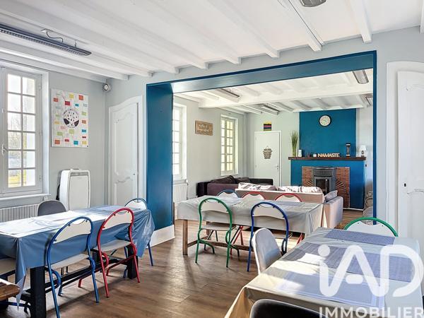 Maison à vendre 10 pièces 244 m² Bézu-Saint-Éloi