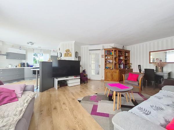 Vente maison La Roche Sur Yon : 285 000 € - AJP Immobilier La Roche-sur-Yon