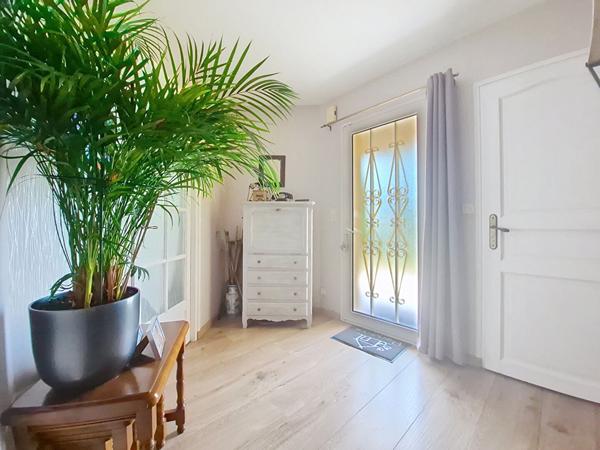 Vente maison La Roche Sur Yon : 285 000 € - AJP Immobilier La Roche-sur-Yon