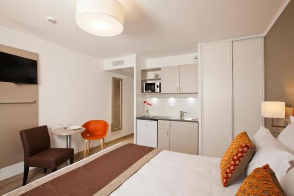 INVESTISSEMENT LOCATIF – Paris 19ème arrondissement – Résidence d'Affaires Residhome Appart Hôtel Paris Rosa Parks - 6,05 % de rentabilité