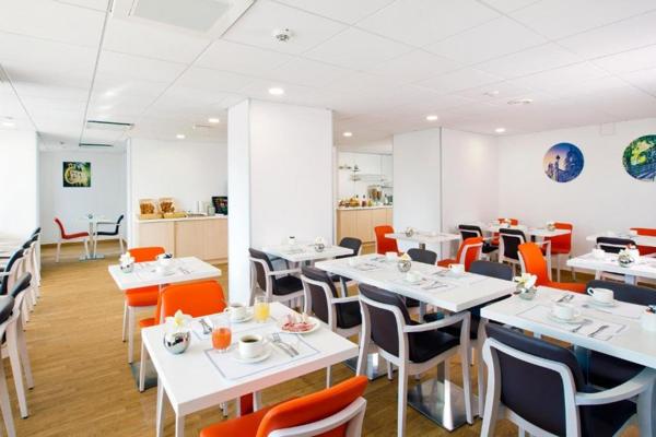 INVESTISSEMENT LOCATIF – Paris 19ème arrondissement – Résidence d'Affaires Residhome Appart Hôtel Paris Rosa Parks - 6,05 % de rentabilité