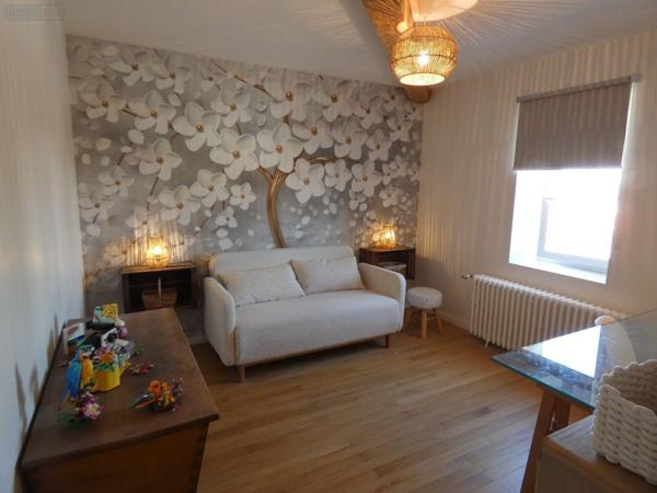 Maison de maître à vendre à Aulnat dans le Puy-de-Dôme (63510), ref : 13352/295