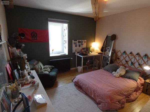 Maison de maître à vendre à Aulnat dans le Puy-de-Dôme (63510), ref : 13352/295