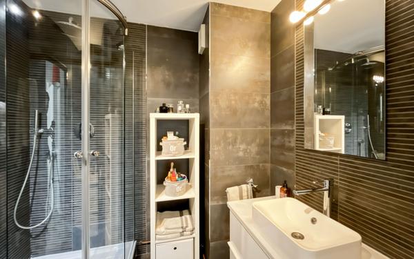 Appartement à vendre    4 pièces • 88,50 m2 Lyon 3