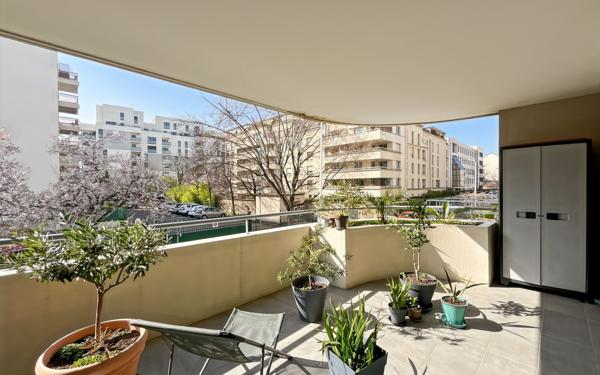 Appartement à vendre    4 pièces • 88,50 m2 Lyon 3
