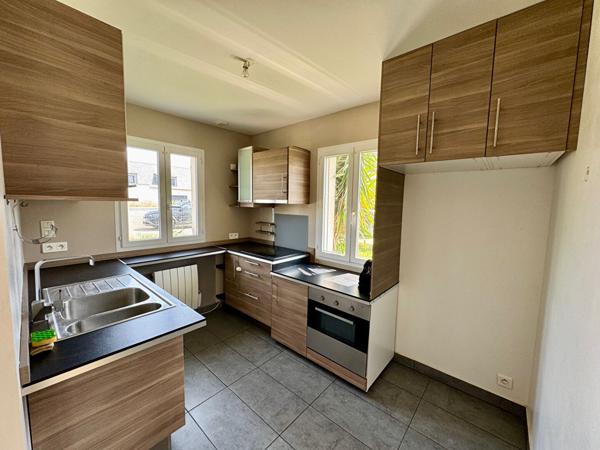 À vendre maison individuelle T4 de 2012 à AMBON, plages à pied