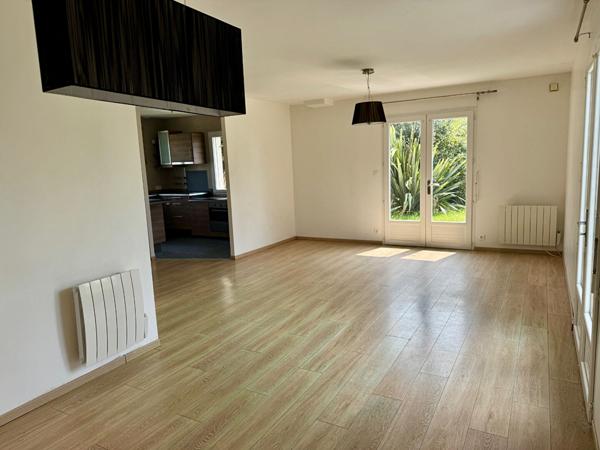 À vendre maison individuelle T4 de 2012 à AMBON, plages à pied