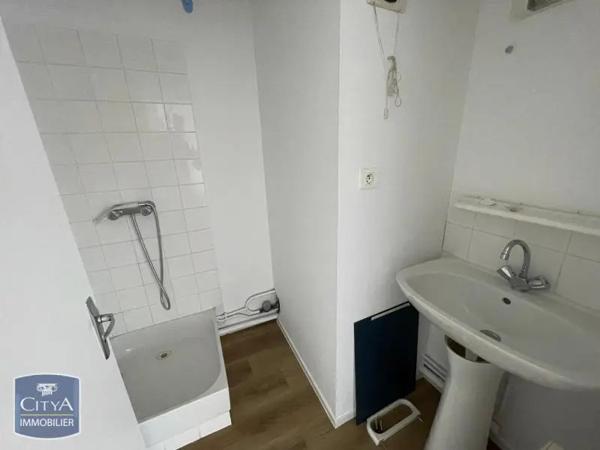 Appartement à louer 1 pièce 19.68m² Poitiers (86000)