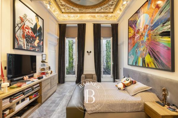 Paris 2ème, Appartement 4 Chambres -  467 m² à vendre