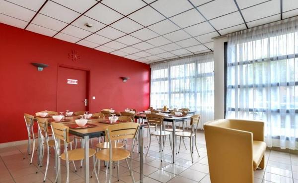 INVESTISSEMENT LOCATIF – ROUEN - Résidence Étudiante Neoresid Saint Sever - 6,06%  de rentabilité.