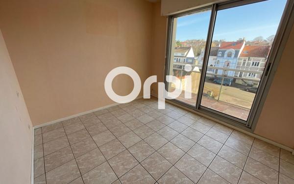 Appartement à vendre    3 pièces • 49,30 m2 Saint-Martin-Boulogne