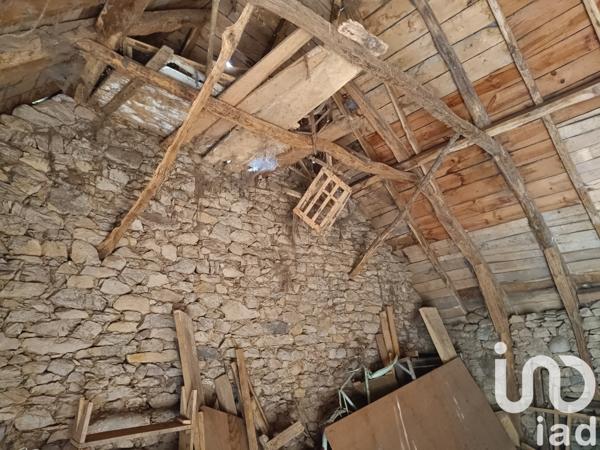 Maison à vendre 4 pièces 74 m² Saint-Martin-Valmeroux