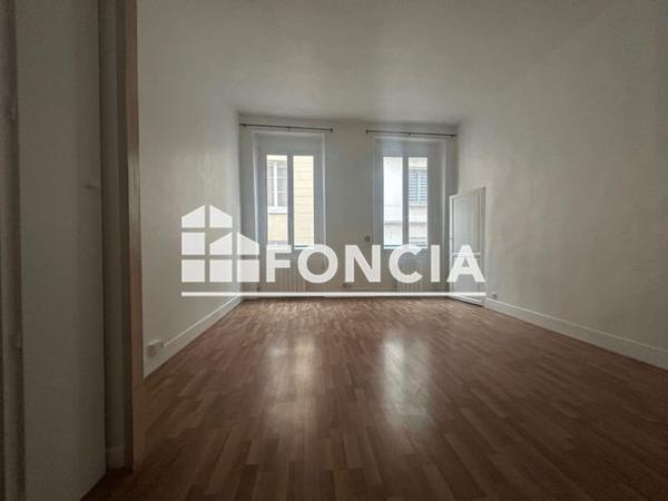 Location Studio 28.77 m² - 2 RUE A LA FARINE Saint-germain-en-laye 78100