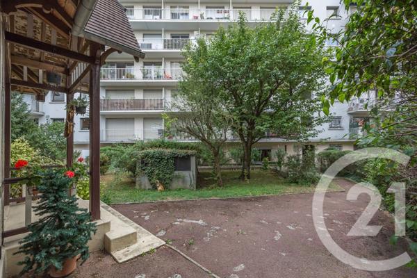 Appartement F1 à vendre  1 pièce - 29,61 m2 LA VARENNE ST HILAIRE - 94